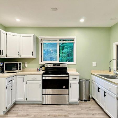 Cayuga Lake Cottage With Private Lake Access Washingtonville Esterno foto